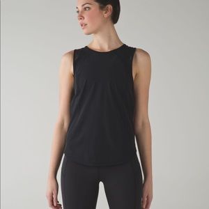 lululemon athletica Tops - Lululemon Sculpt Tank Black Size 6 lululemon athletica Tops - Lululemon Sculpt Tank Black Size 6